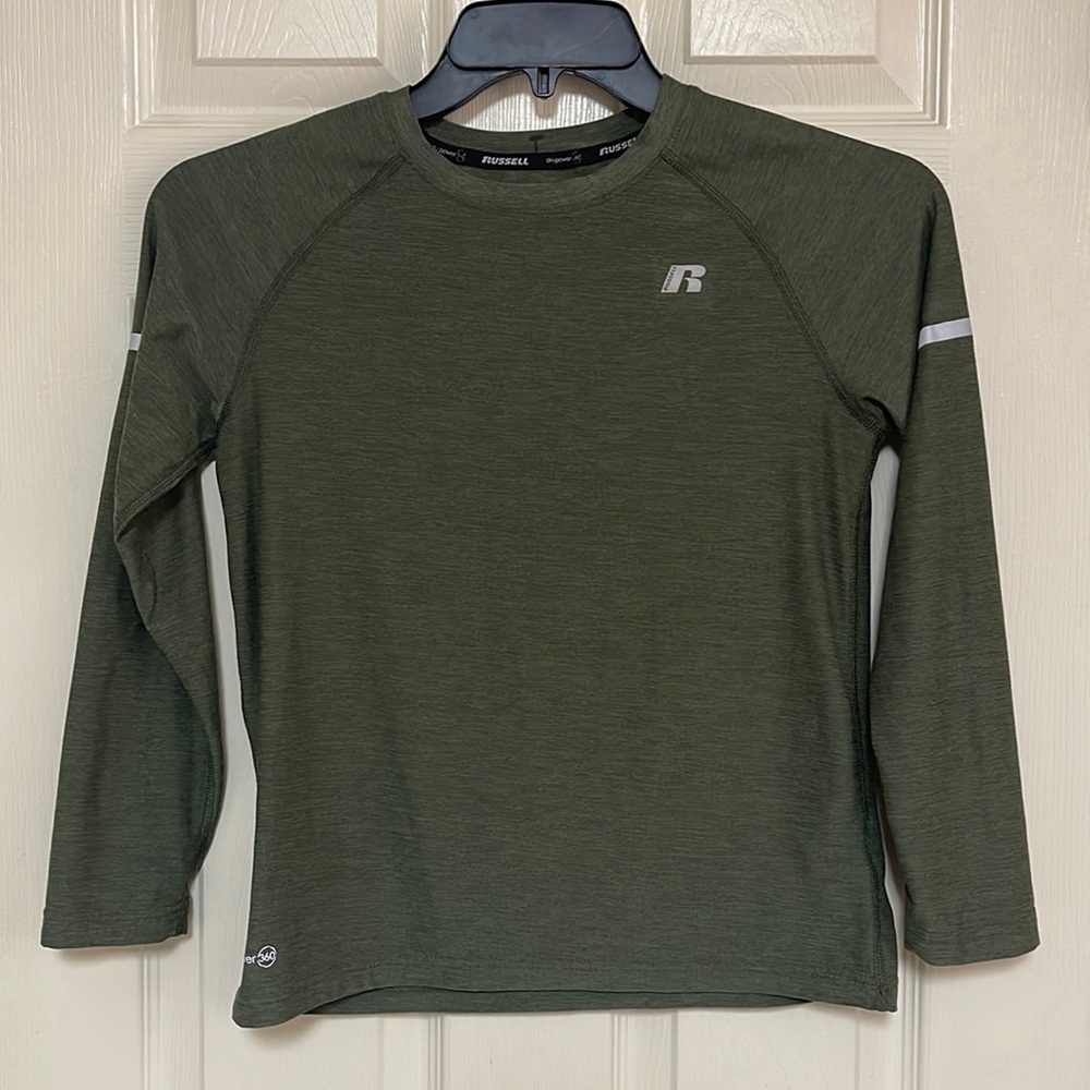Russell dri-power long sleeve top boys size 10-12